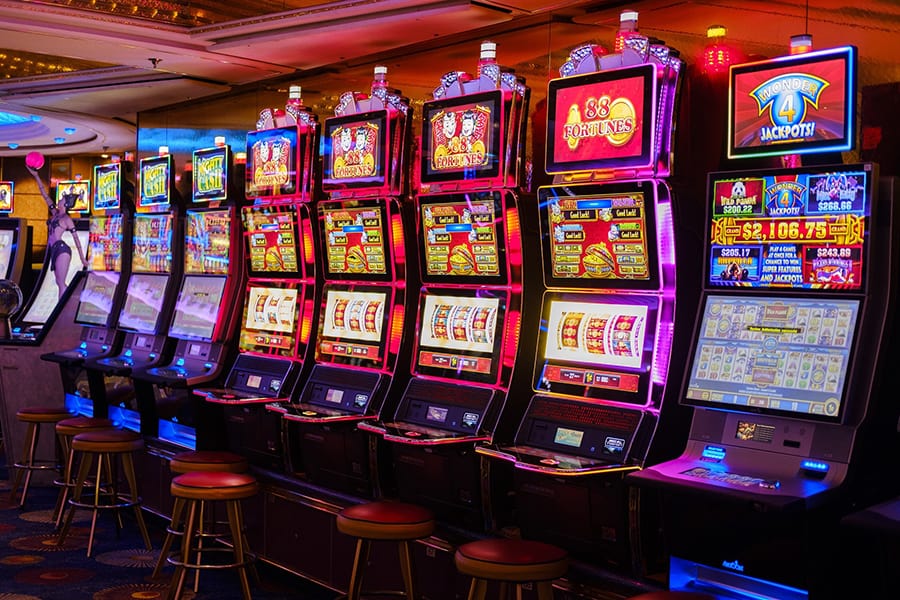 kiem tien tu casino truc tuyen voi slot machine - hinh 2