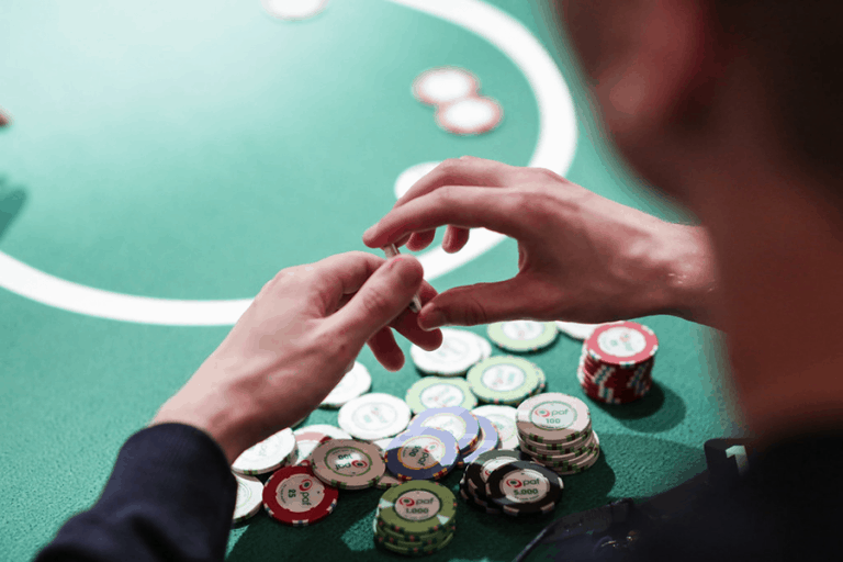 Chiến lược nâng cao: Bắt đầu, sau khi flop trong Poker - Hình 1