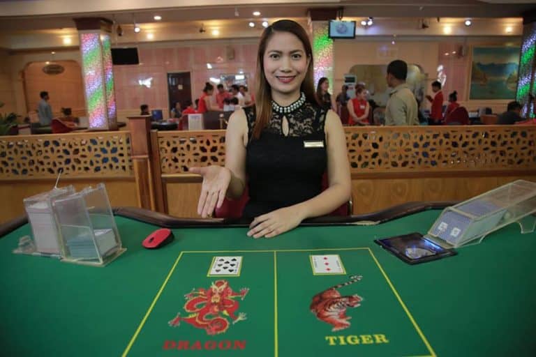 Sân chơi casino online chuyên nghiệp từ tựa game Rồng Hổ - Hình 1