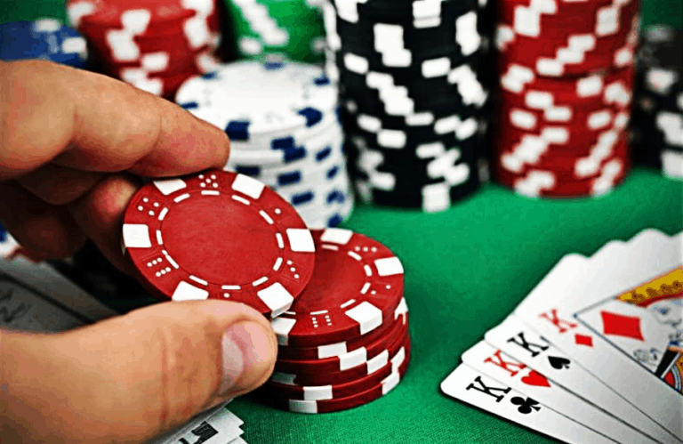 Kinh nghiệm để bạn giành được chiến thắng trò chơi Poker dễ dàng