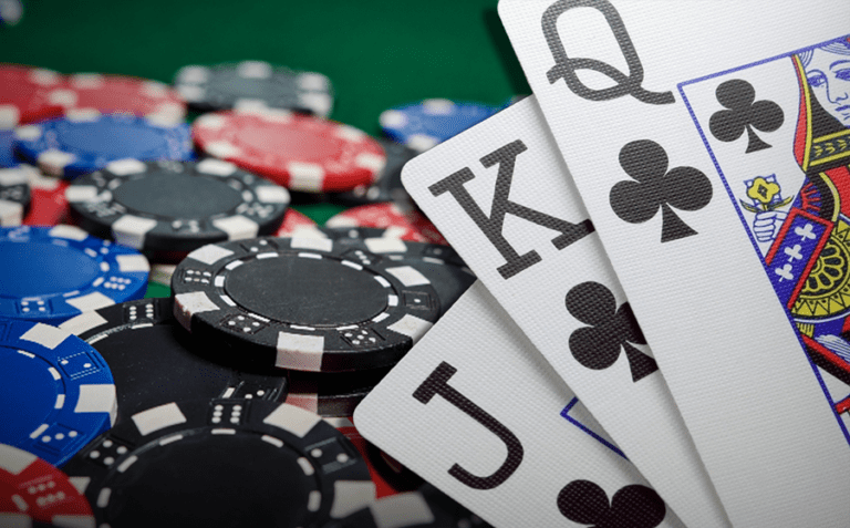 Những điều gì tạo nên chiến thắng cho người chơi Poker?