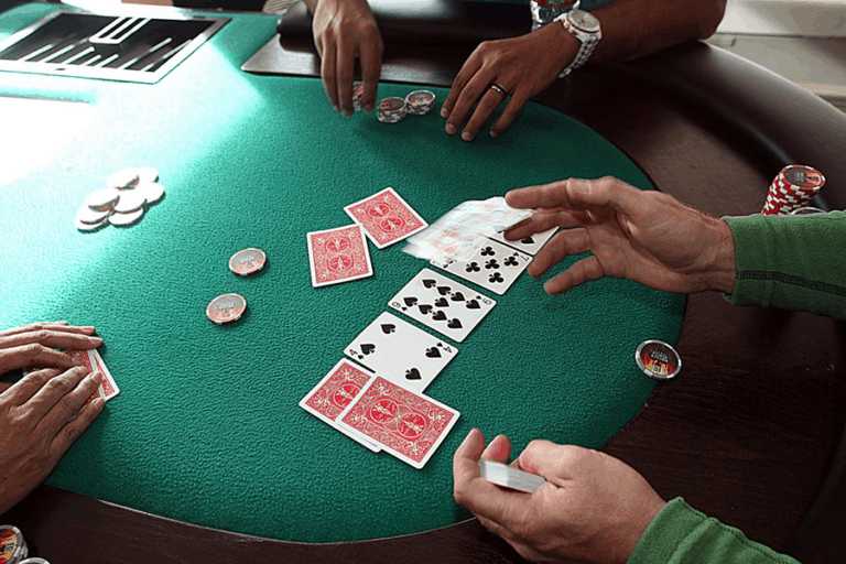 Những điều người chơi cần lưu ý khi chơi Poker