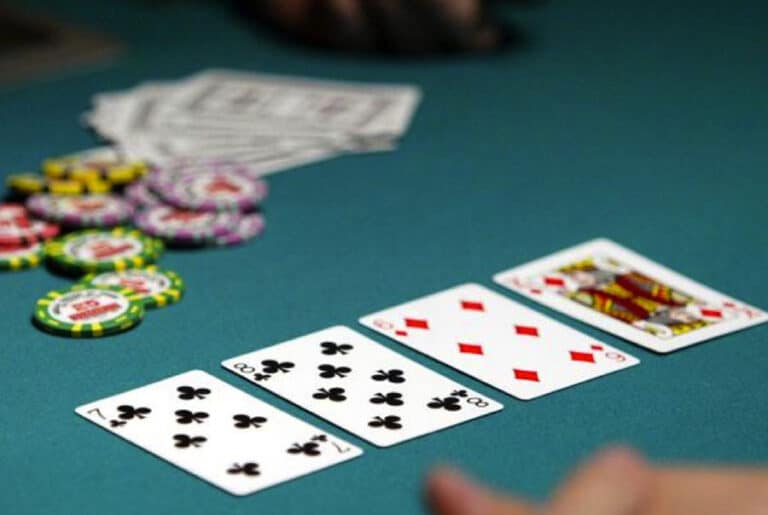 Liệu bạn có thể trở nên chuyên nghiệp hơn trong Poker?