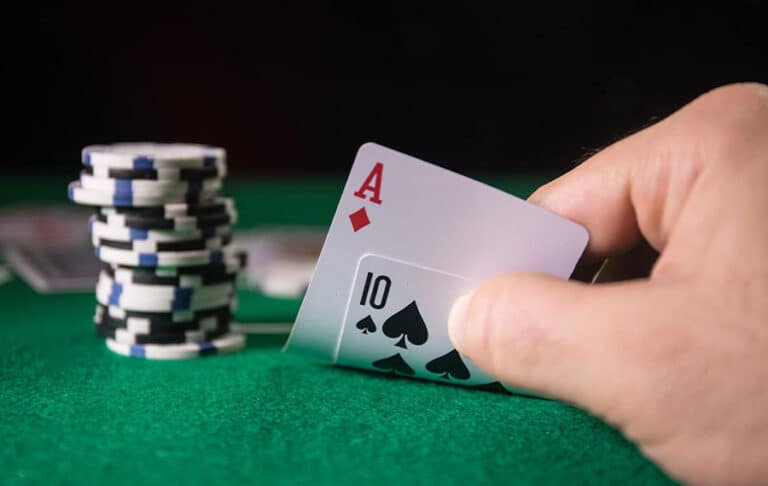 Những lợi ích của việc rèn luyện sự tập trung khi chơi trò chơi Poker