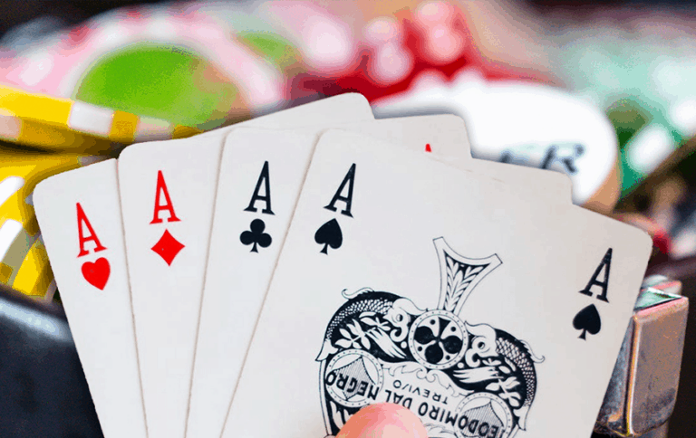 Poker online và những vấn đề cần biết