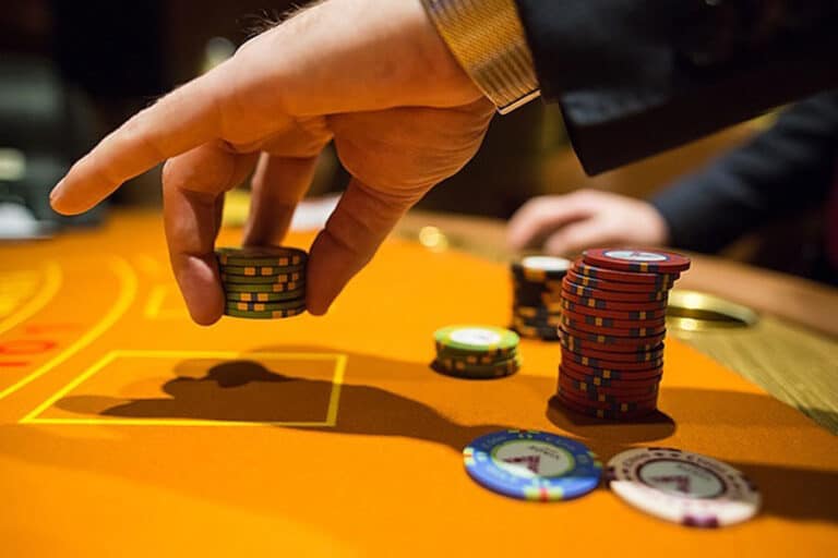 Làm thế nào để bạn chơi Baccarat trực tuyến một cách hoàn hảo nhất?