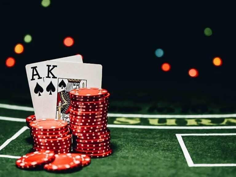 Áp dụng ngay thủ thuật chơi Poker hay để thắng dễ mỗi ngày