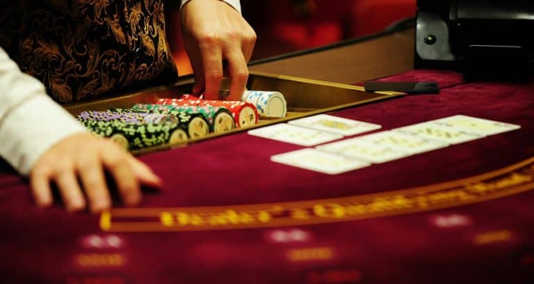 Những thứ cơ bản mà người chơi cần phải biết khi chơi Blackjack?