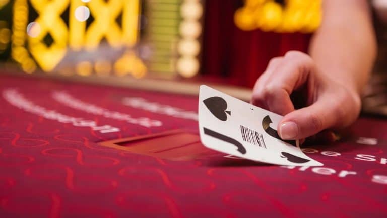 Các thứ tự về các tay bài có trong tựa gane Poker