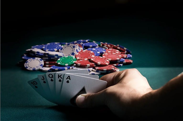 Những khả năng cần thiết để đánh bại được đối thủ trong Poker