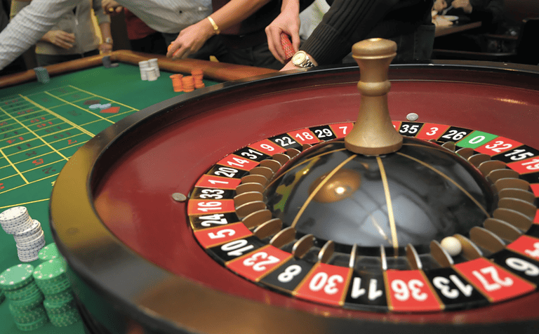 Mẹo để người chơi có được toàn bộ chiến thắng trong bàn cược Roulette